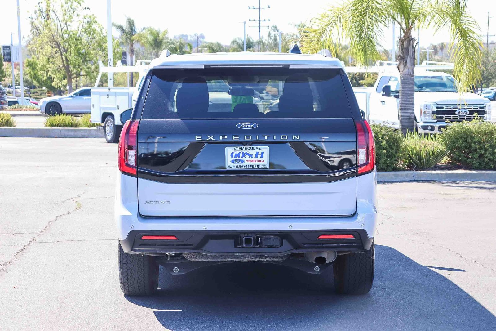 Certified 2025 Ford Expedition Active AWD/4WD image 5
