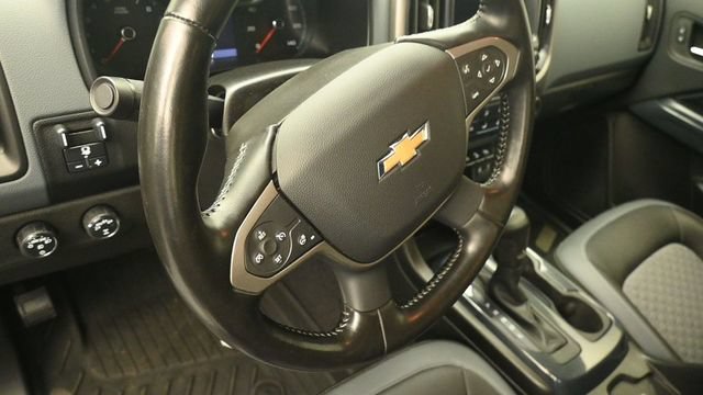 Used 2020 Chevrolet Colorado Z71 AWD/4WD image 16