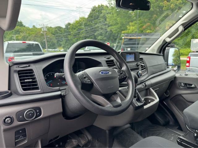 Certified 2025 Ford Transit 250 Low Roof w/ Exterior Upgrade Package RWD image 17