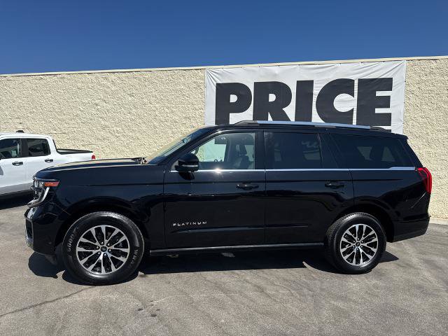Certified 2025 Ford Expedition Platinum AWD/4WD image 2