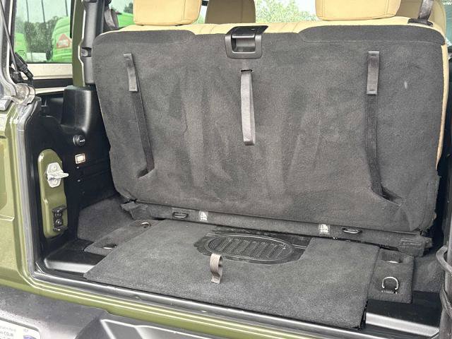 Used 2021 Jeep Wrangler Sport AWD/4WD image 14