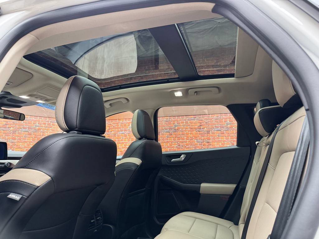 Certified 2020 Ford Escape SEL AWD/4WD image 3