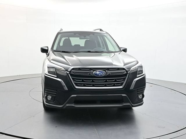 Used 2024 Subaru Forester Premium AWD/4WD image 2