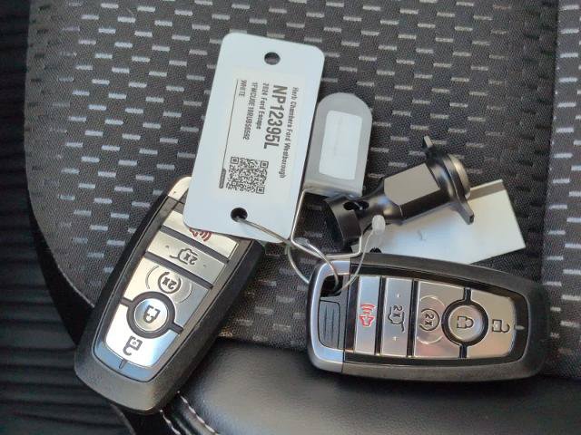 Certified 2024 Ford Escape SE FWD image 27