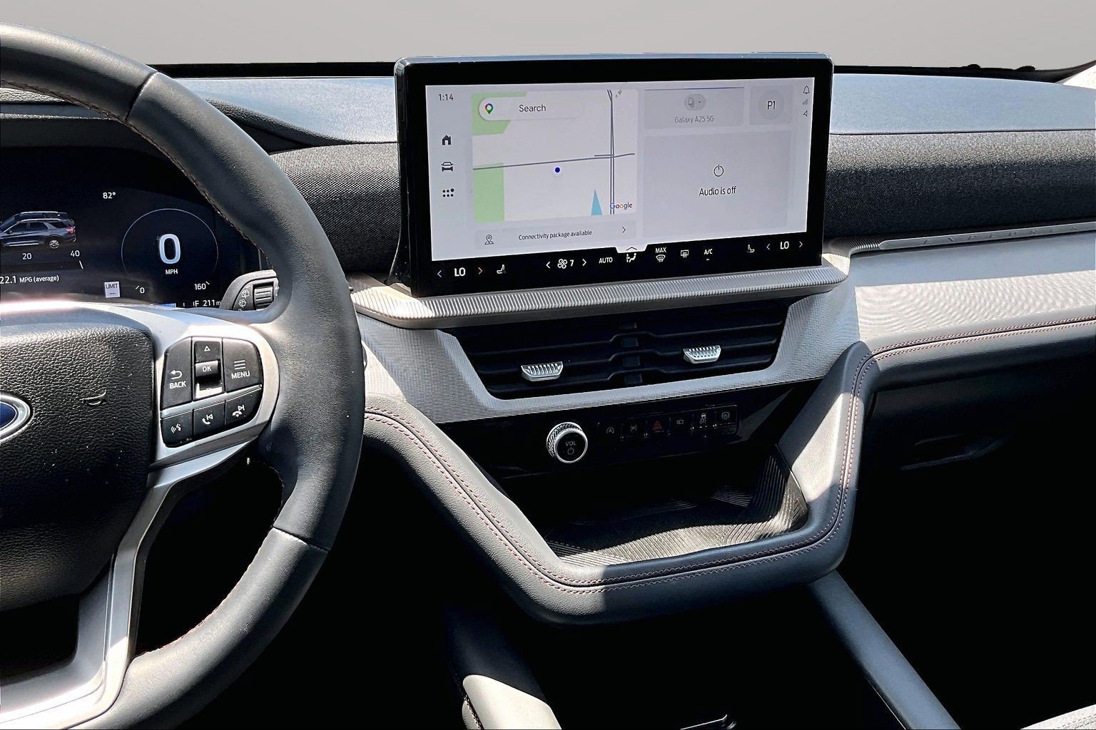 Certified 2025 Ford Explorer Active AWD/4WD image 6