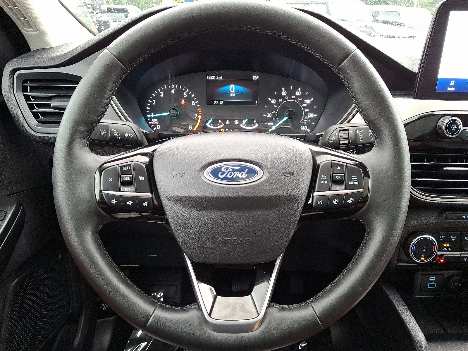 Certified 2022 Ford Escape SE w/ SE Sport Appearance Package AWD/4WD image 19