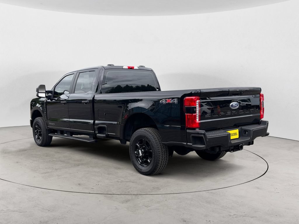 Certified 2025 Ford F350 XL w/ STX Appearance Package AWD/4WD image 7