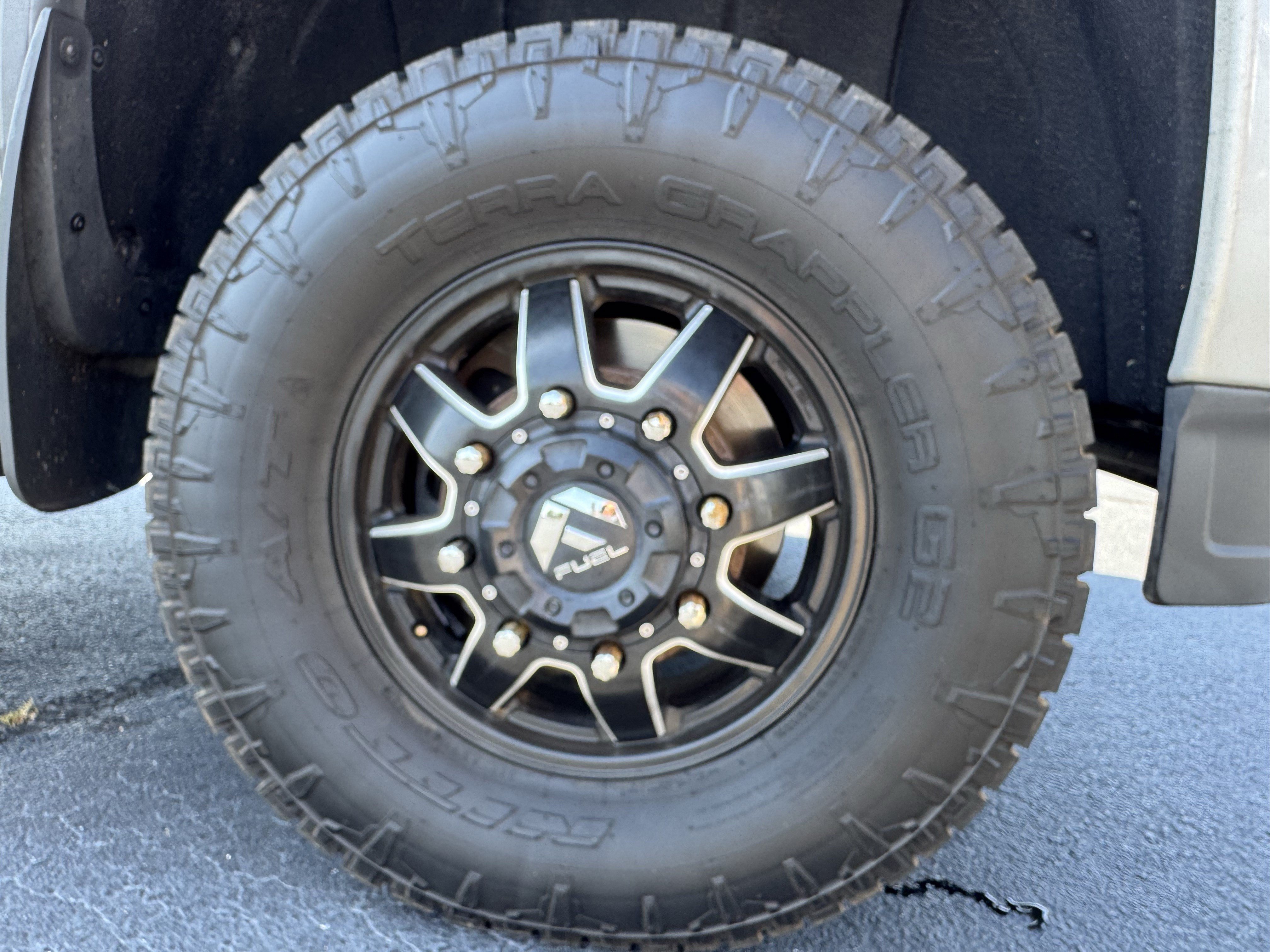 Used 2017 GMC Sierra 3500 Denali w/ Duramax Plus Package AWD/4WD image 16