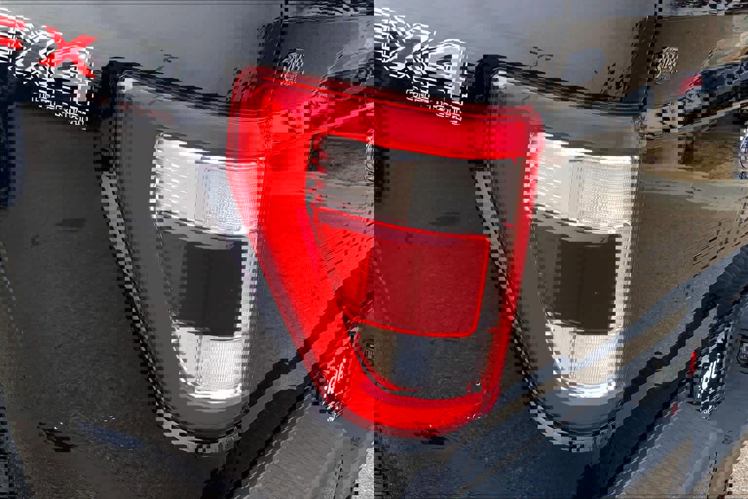 Certified 2021 Ford F150 Lariat w/ Equipment Group 502A High image 28