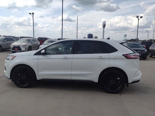 Certified 2024 Ford Edge ST-Line w/ Class II Trailer Tow Package image 2