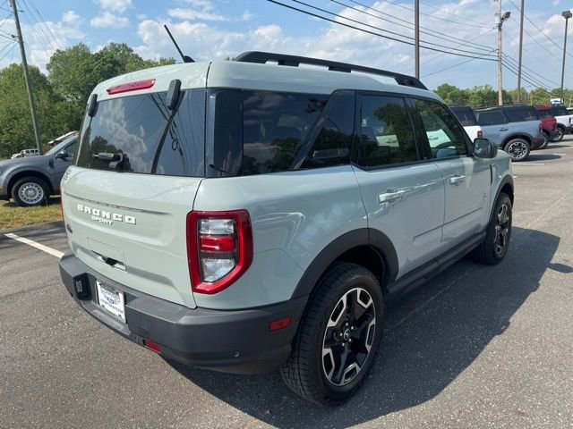 Certified 2023 Ford Bronco Sport Outer Banks w/ Tech Package AWD/4WD image 10