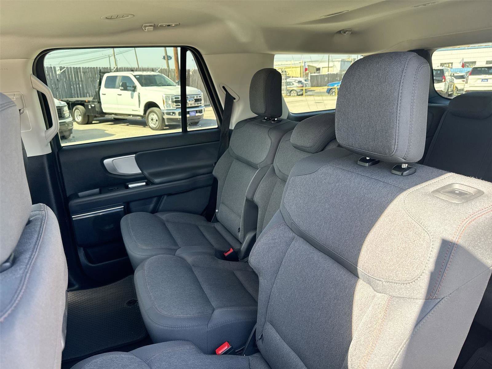 Certified 2025 Ford Expedition Active RWD image 24