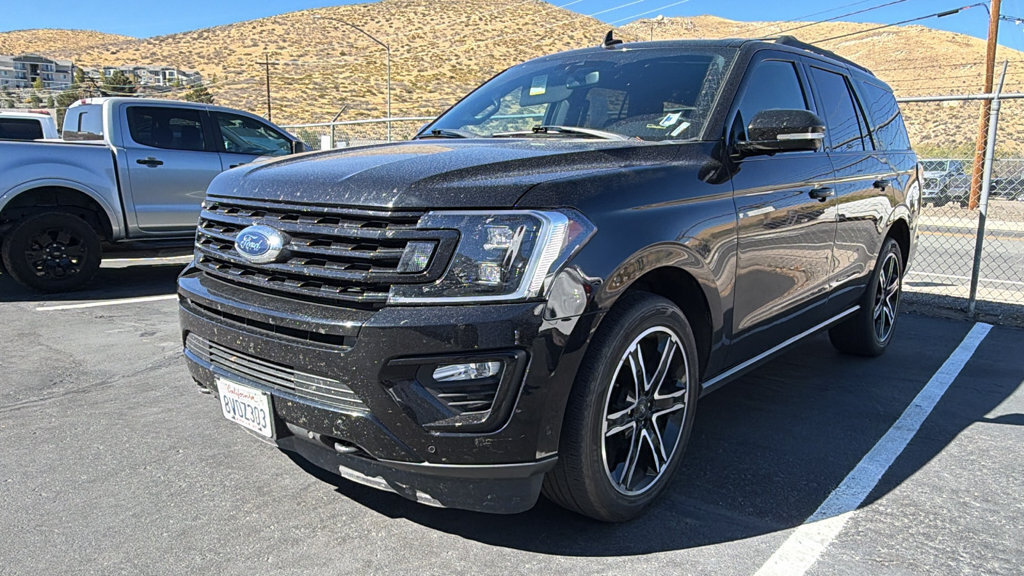 Certified 2020 Ford Expedition Limited w/ Equipment Group 303A AWD/4WD image 3