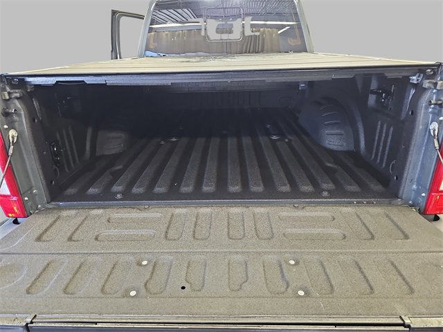 Certified 2021 Ford F350 Platinum w/ Tremor Off-Road Package image 12