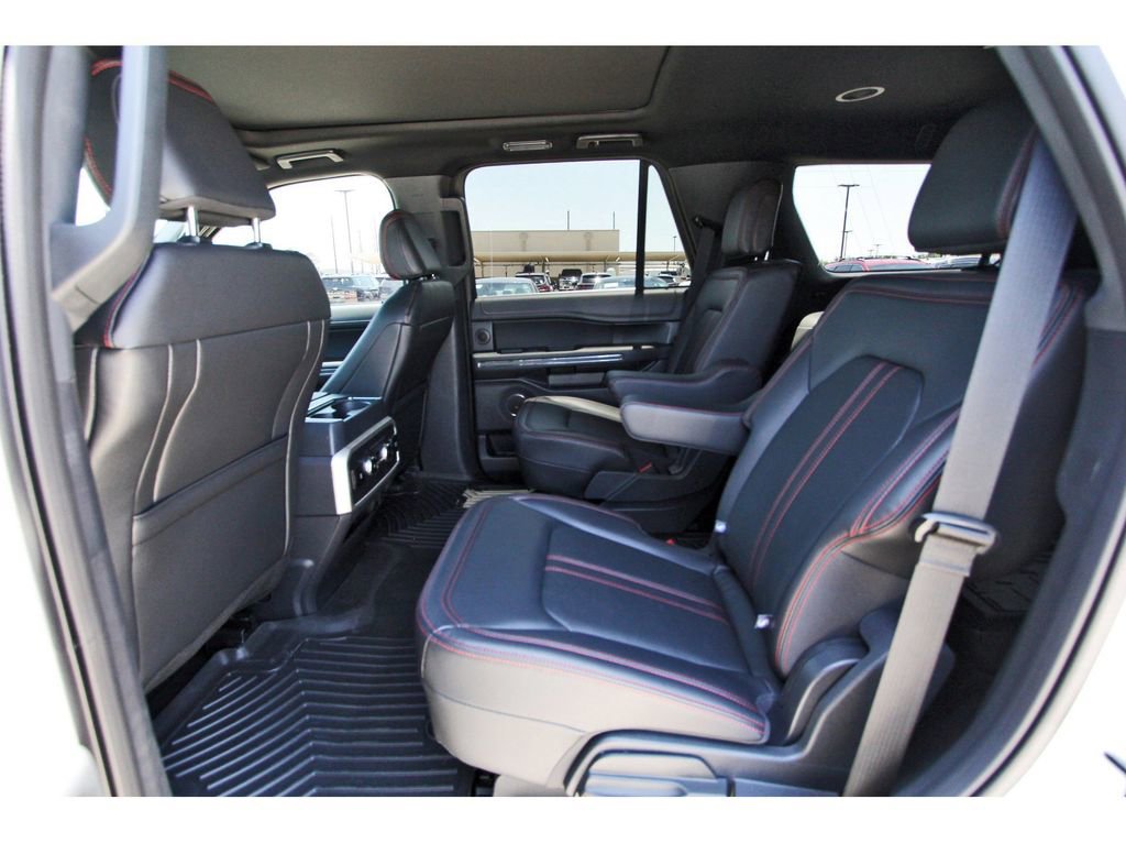 Certified 2024 Ford Expedition Limited RWD image 10