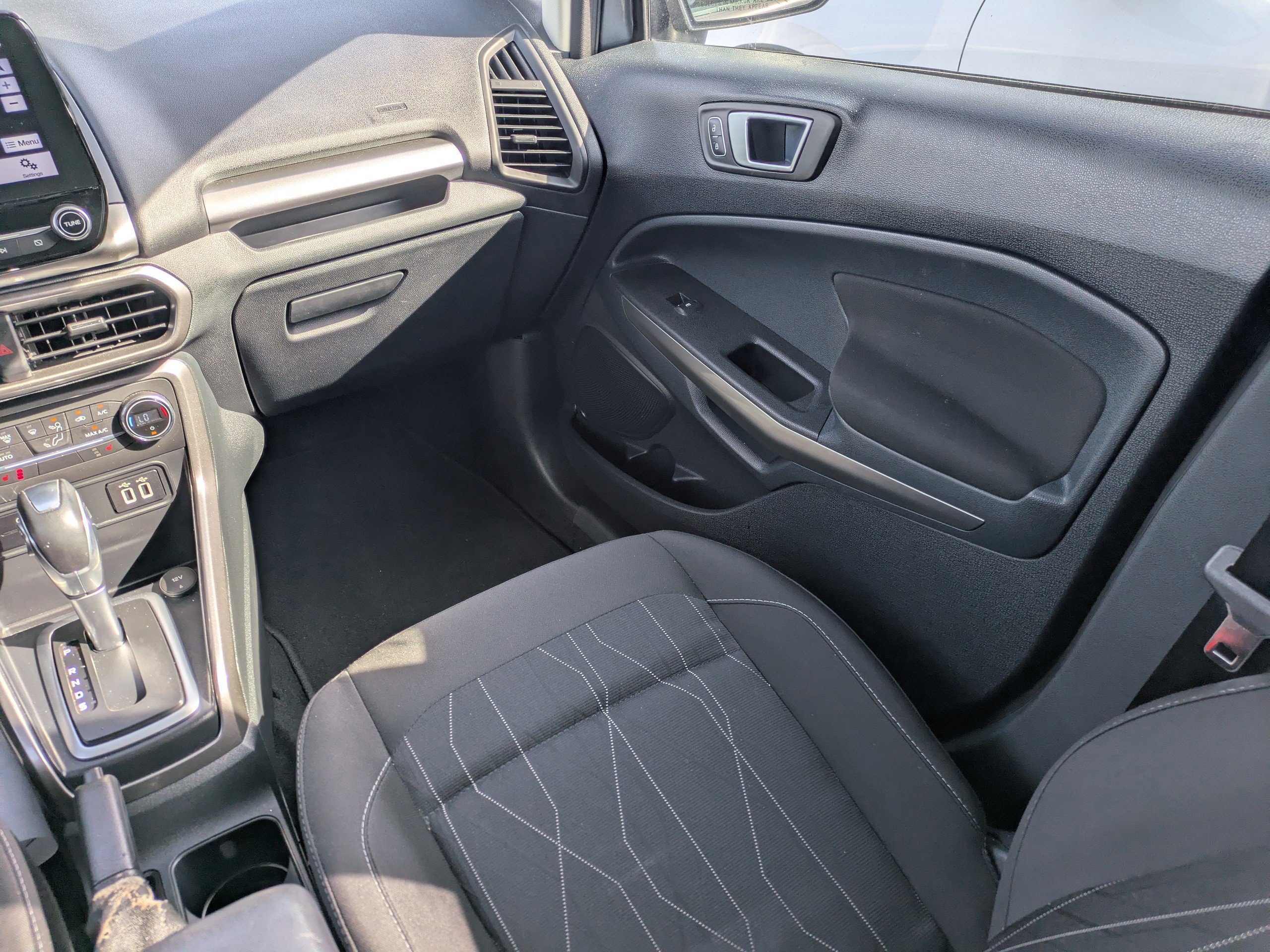 Certified 2019 Ford EcoSport SE w/ SE Convenience Package image 19