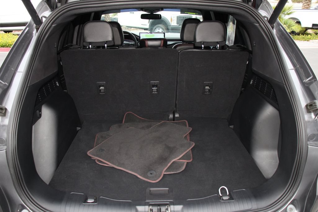 Certified 2023 Ford Escape ST-Line Elite w/ Premium Technology Package AWD/4WD image 24