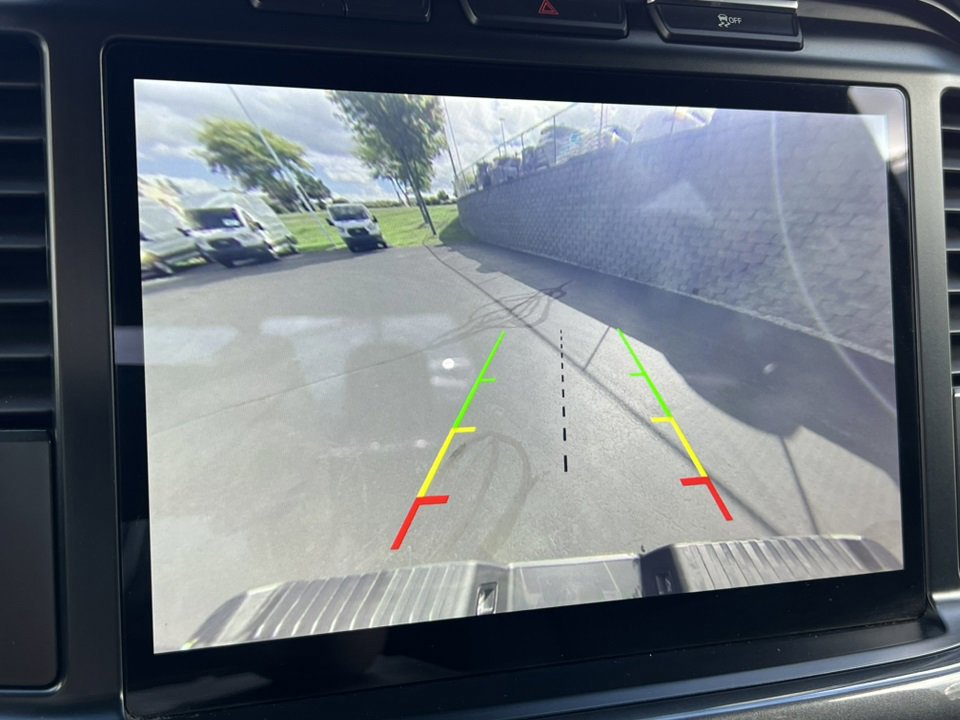 Certified 2022 Ford F150 XLT w/ Equipment Group 302A High image 31