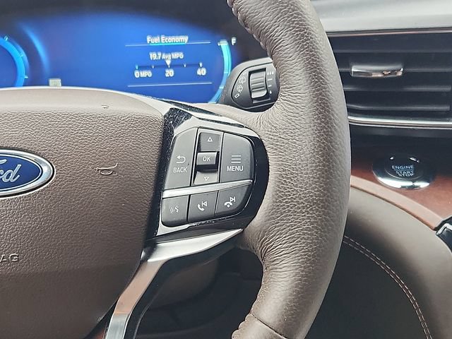 Certified 2024 Ford Explorer King Ranch w/ Technology Package AWD/4WD image 15