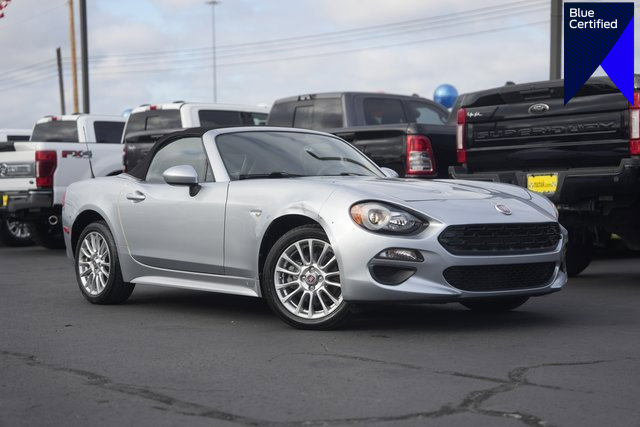 Used 2018 FIAT 124 Spider Classica
