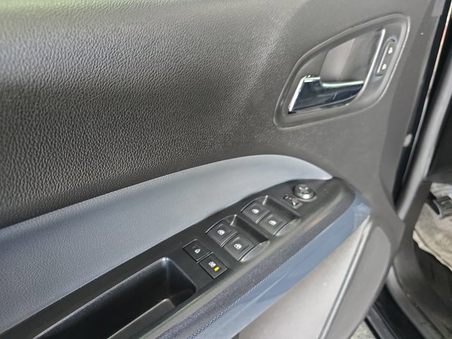 Used 2021 Chevrolet Colorado Z71 w/ Safety Package image 9