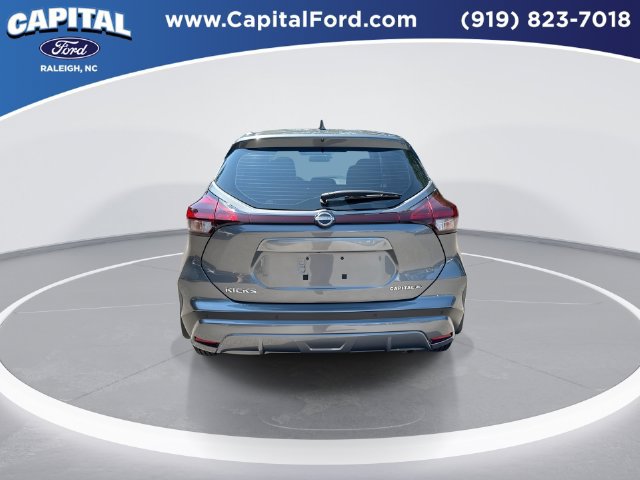 Used 2025 Nissan Kicks Play S FWD image 7