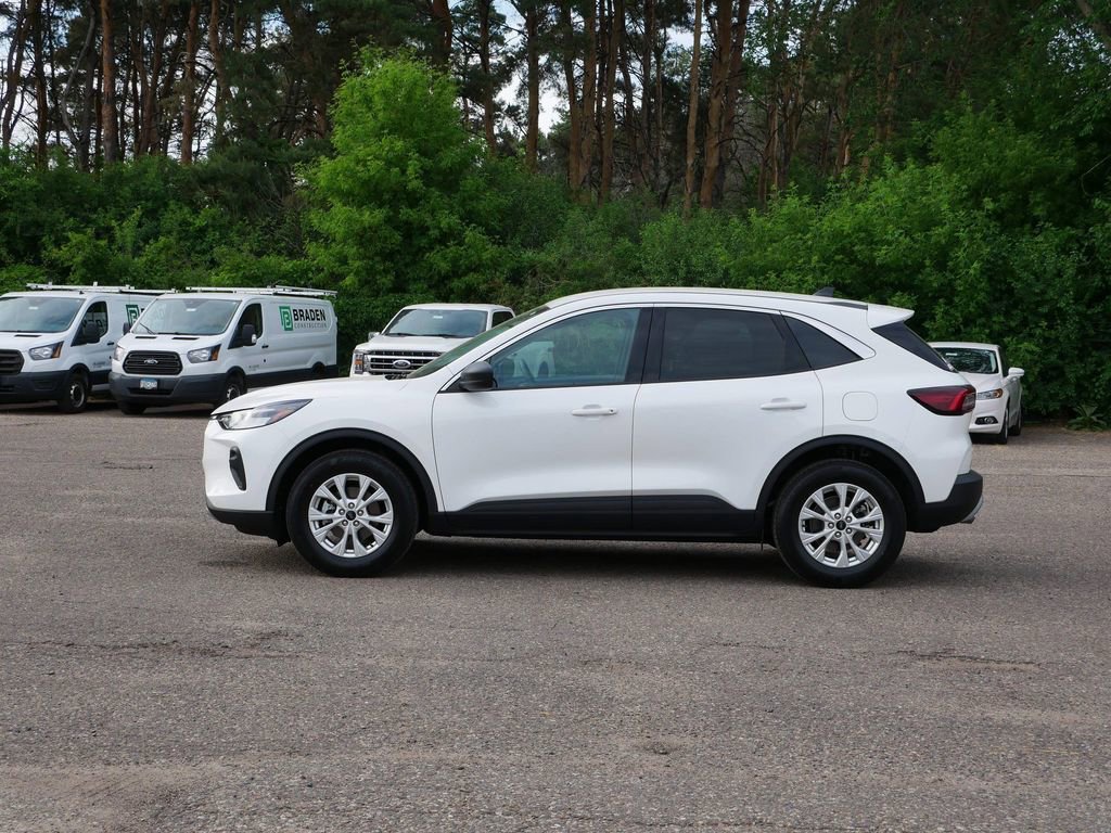Certified 2023 Ford Escape Active w/ Tech Pack #1 AWD/4WD image 5
