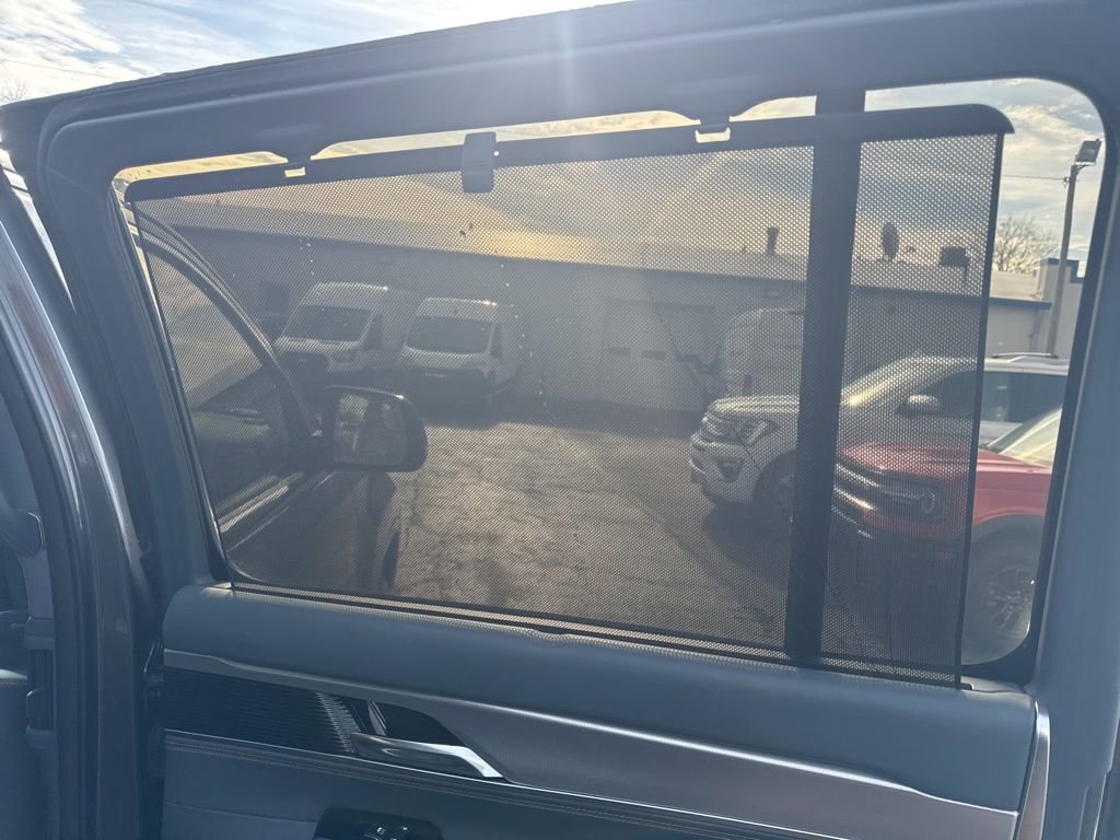 Used 2022 Jeep Grand Wagoneer Series III w/ Rear Seat Video Group 1 image 44