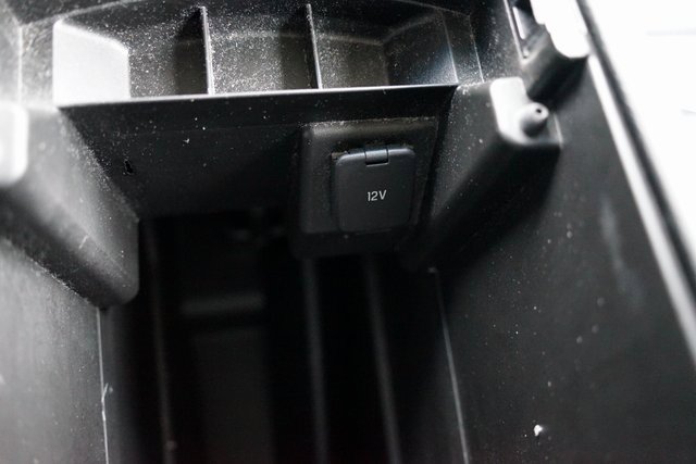 Certified 2018 Ford Edge SEL w/ Equipment Group 201A image 18