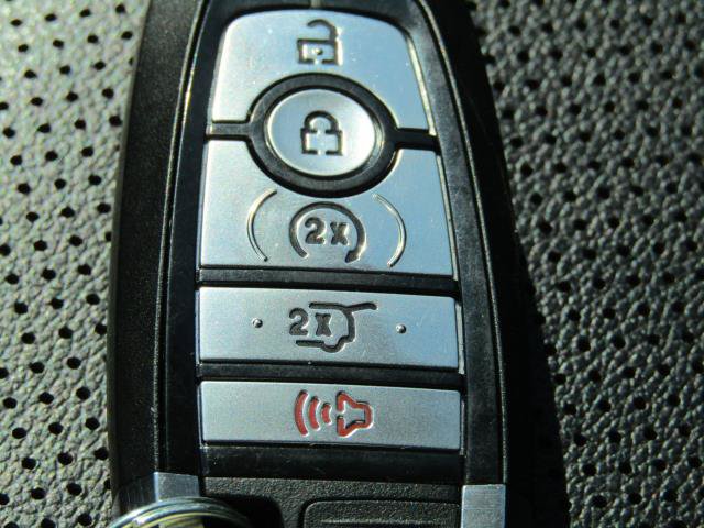 Certified 2021 Ford Escape SEL AWD/4WD image 29