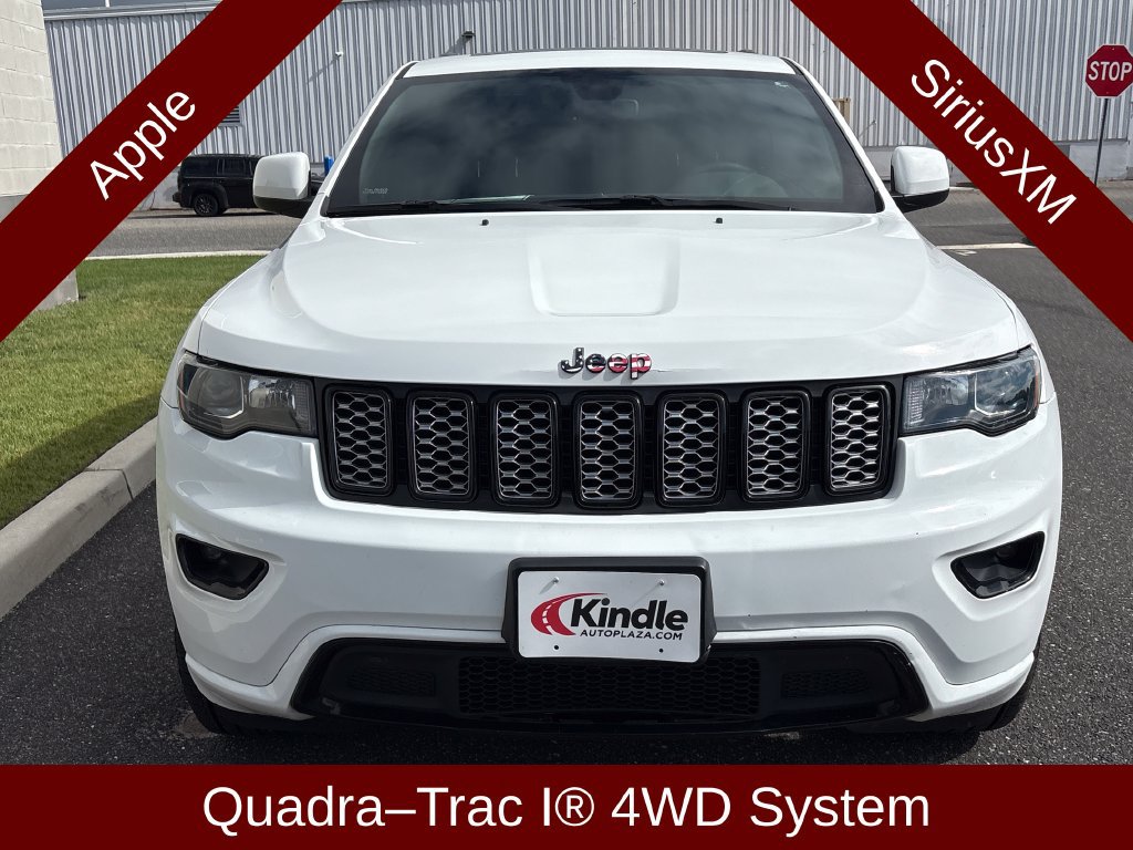 Used 2019 Jeep Grand Cherokee Altitude AWD/4WD image 2