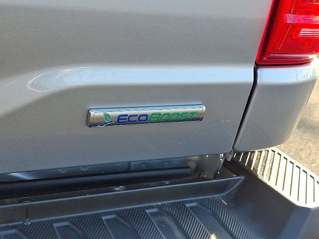 Certified 2022 Ford F150 XLT w/ Equipment Group 302A High image 30