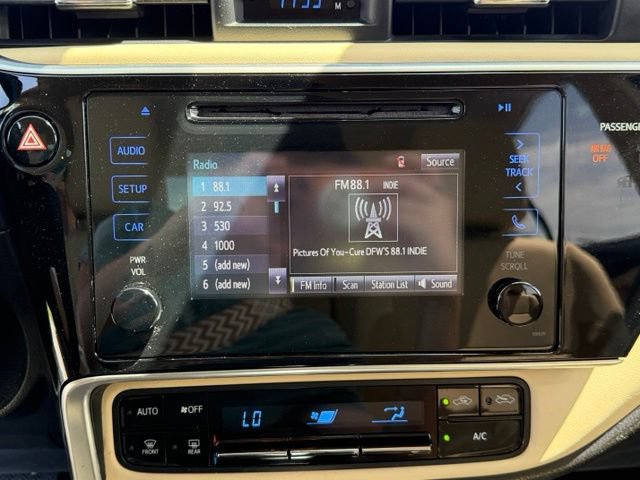 Used 2017 Toyota Corolla LE FWD image 15