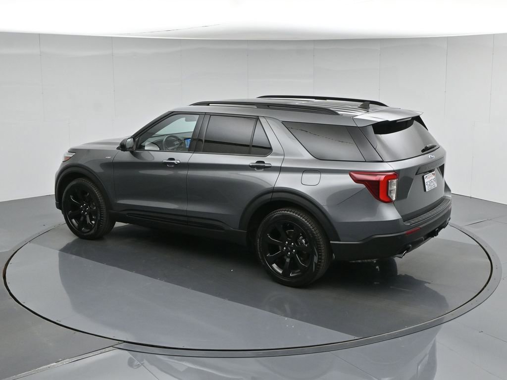 Certified 2023 Ford Explorer ST-Line w/ Class IV Trailer Tow Package RWD image 48