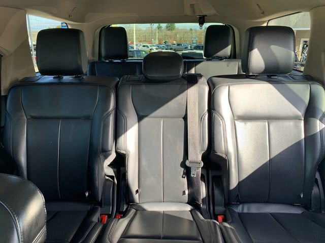 Certified 2022 Ford Expedition XLT w/ Equipment Group 202A image 38