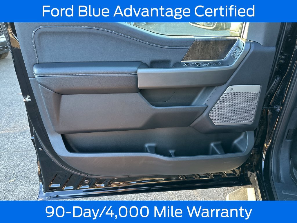 Certified 2025 Ford F350 Lariat w/ Lariat Ultimate Package AWD/4WD image 15