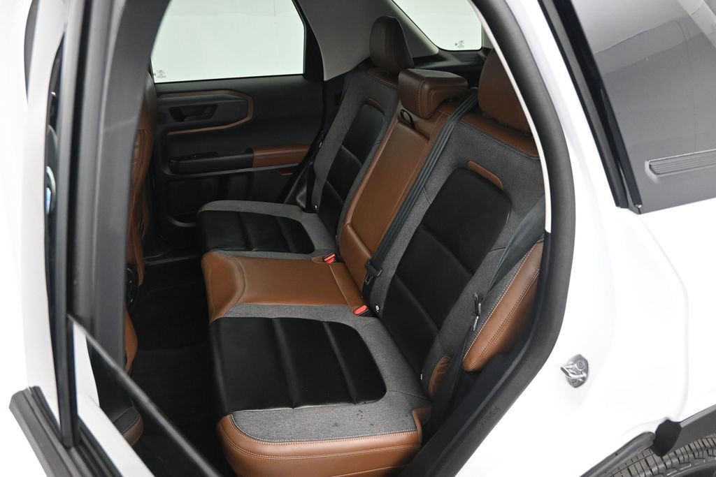 Certified 2024 Ford Bronco Sport Outer Banks w/ Tech Package AWD/4WD image 13