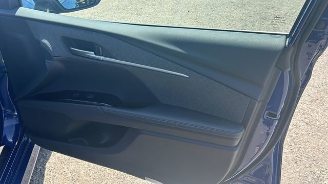 Used 2025 Toyota Camry XLE FWD image 10
