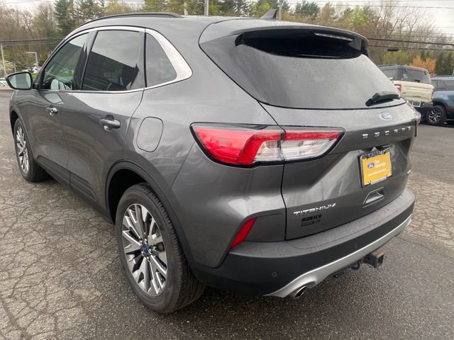 Certified 2022 Ford Escape Titanium w/ Class II Trailer Tow Package AWD/4WD image 5