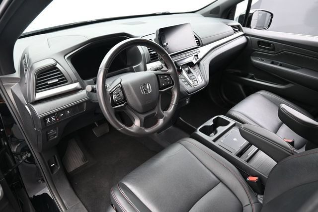 Used 2025 Honda Odyssey Sport-L image 11