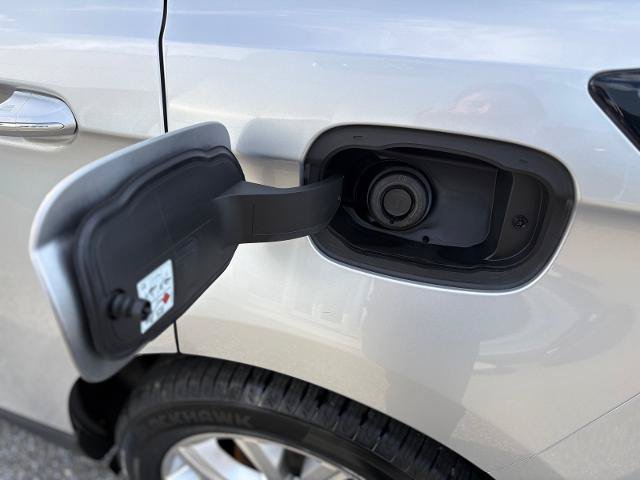Certified 2019 Ford Edge Titanium w/ Equipment Group 301A FWD image 32