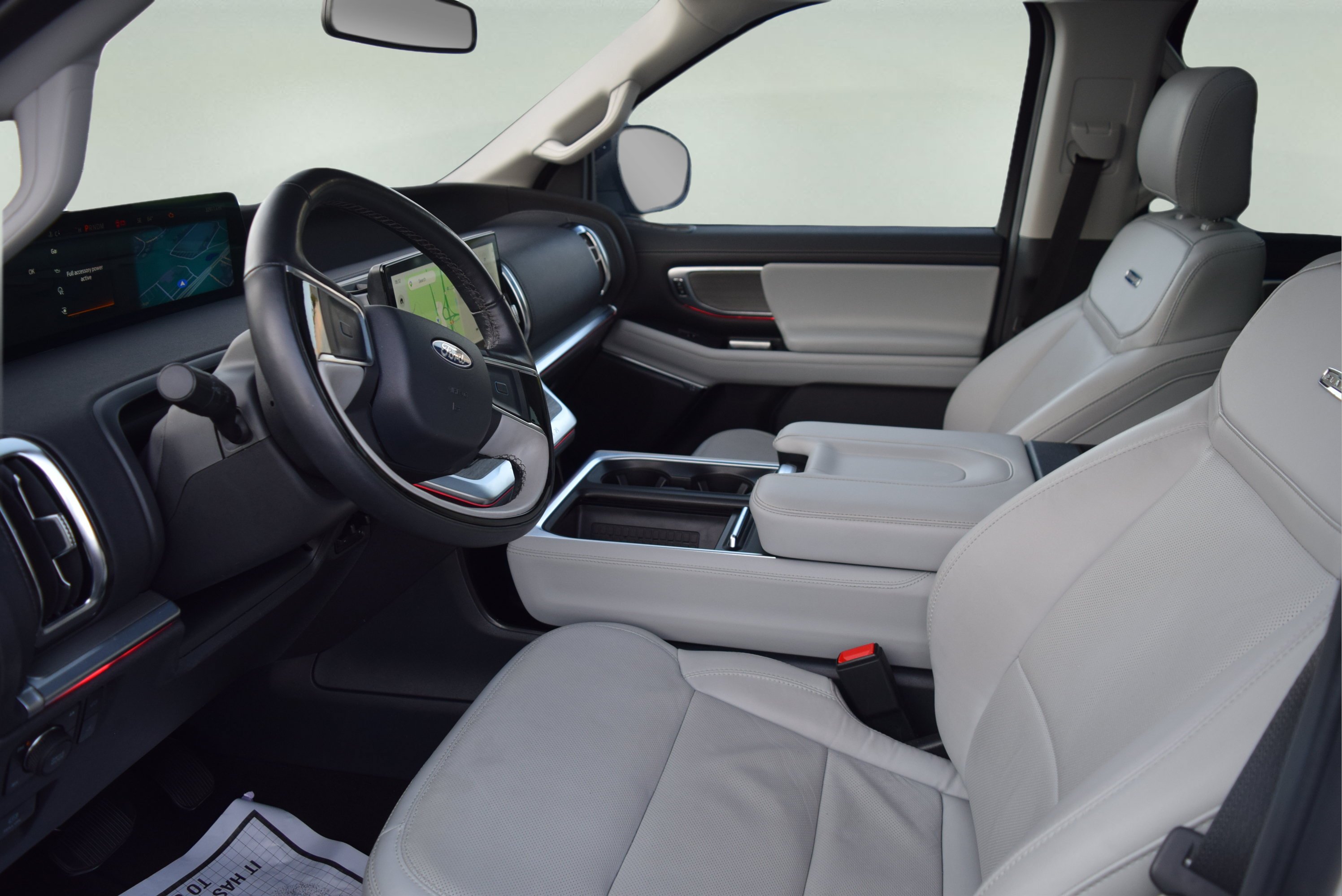 Certified 2025 Ford Expedition Platinum AWD/4WD image 11