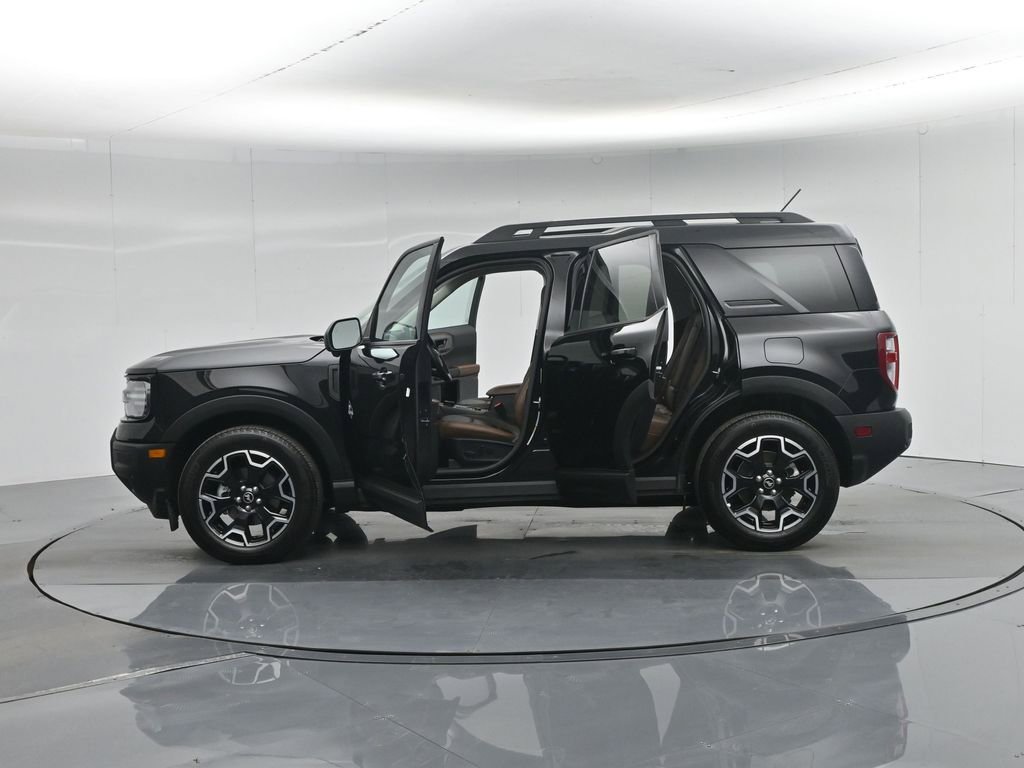 Certified 2025 Ford Bronco Sport Outer Banks w/ Outer Banks Tech Package+ image 37