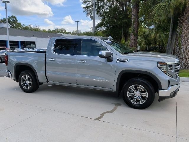Used 2026 GMC Sierra 1500 SLT AWD/4WD image 3
