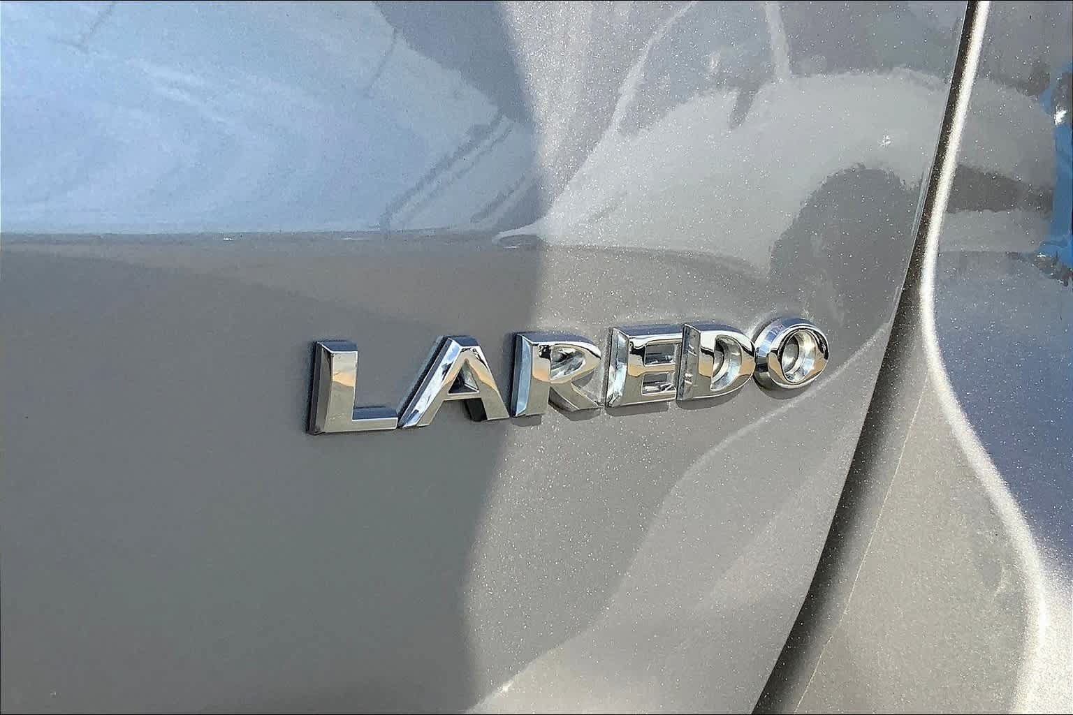 Used 2021 Jeep Grand Cherokee Laredo RWD image 10