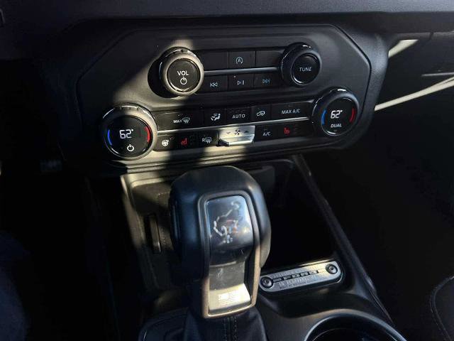 Certified 2025 Ford Bronco Outer Banks AWD/4WD image 24