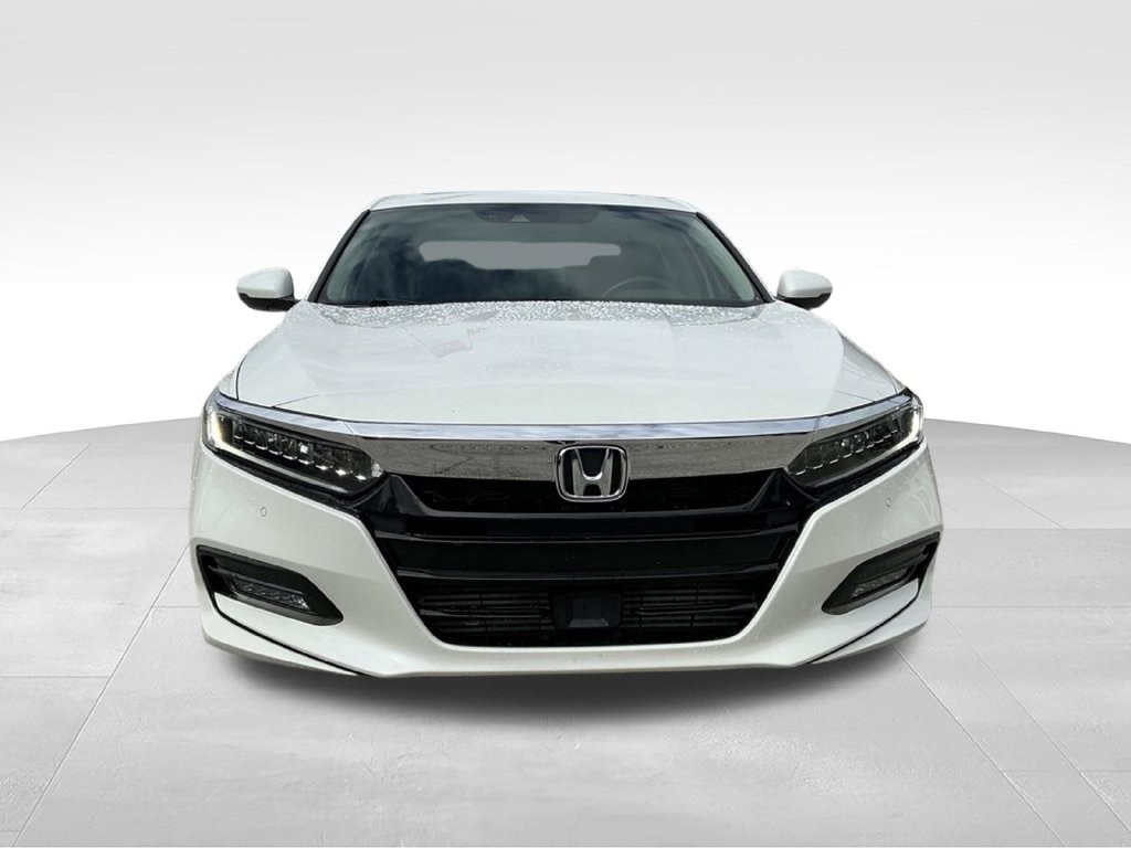 Used 2018 Honda Accord Touring image 10