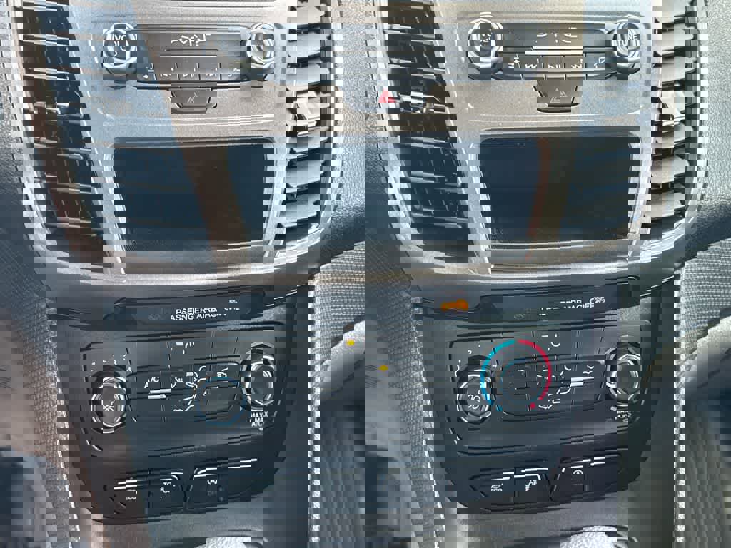 Certified 2020 Ford Transit Connect XL image 26