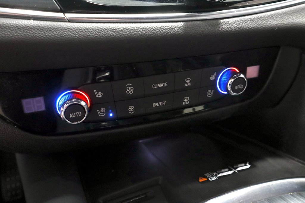 Used 2023 Buick Enclave Premium w/ Experience Buick Package AWD/4WD image 35