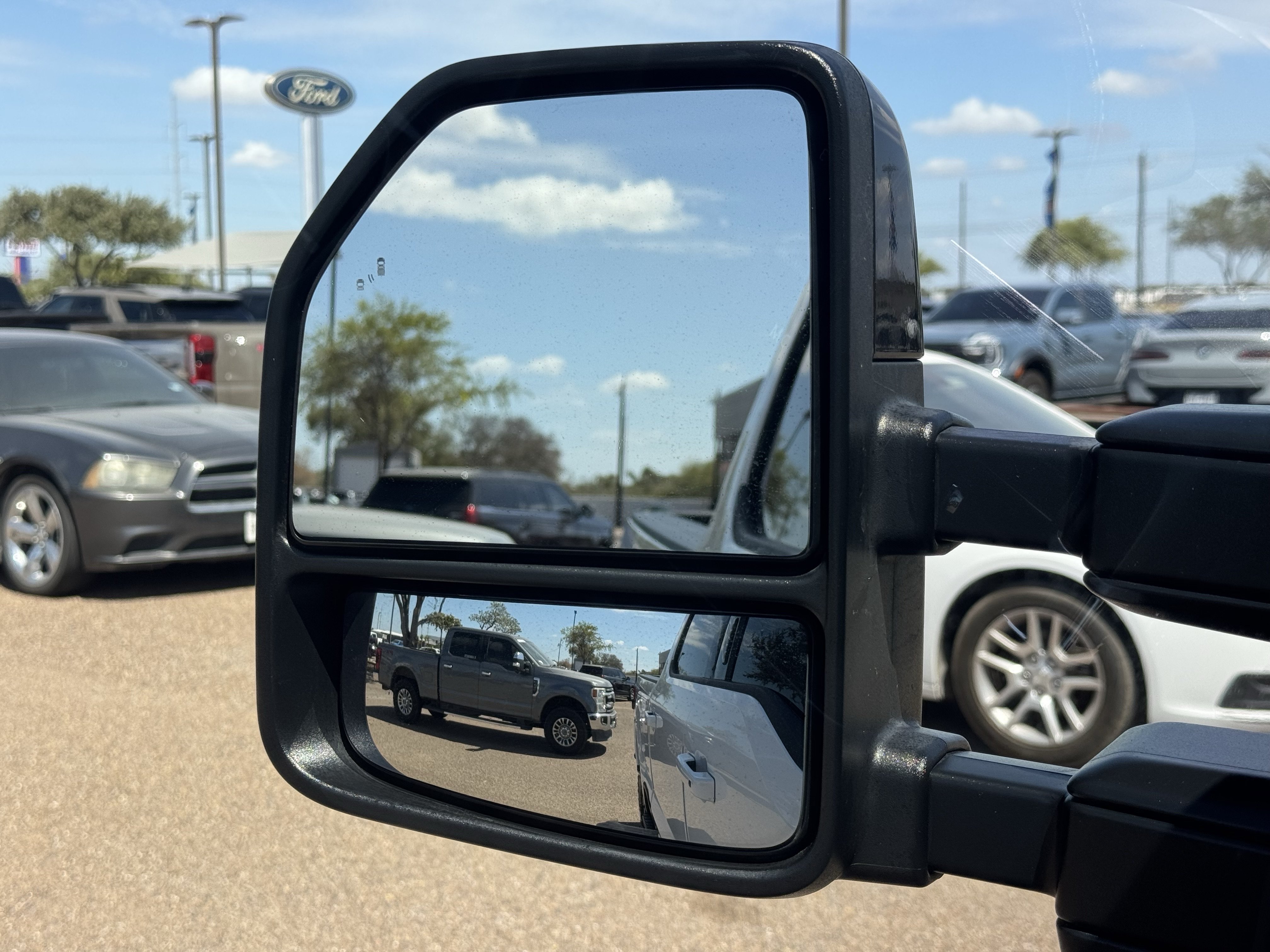 Certified 2024 Ford F250 Lariat w/ Lariat Ultimate Package AWD/4WD image 20